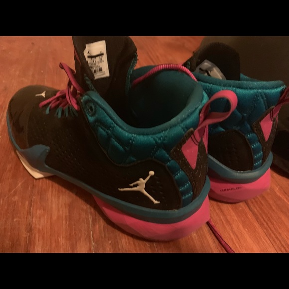 Nike zoom high top women’s like new - Picture 2 of 4